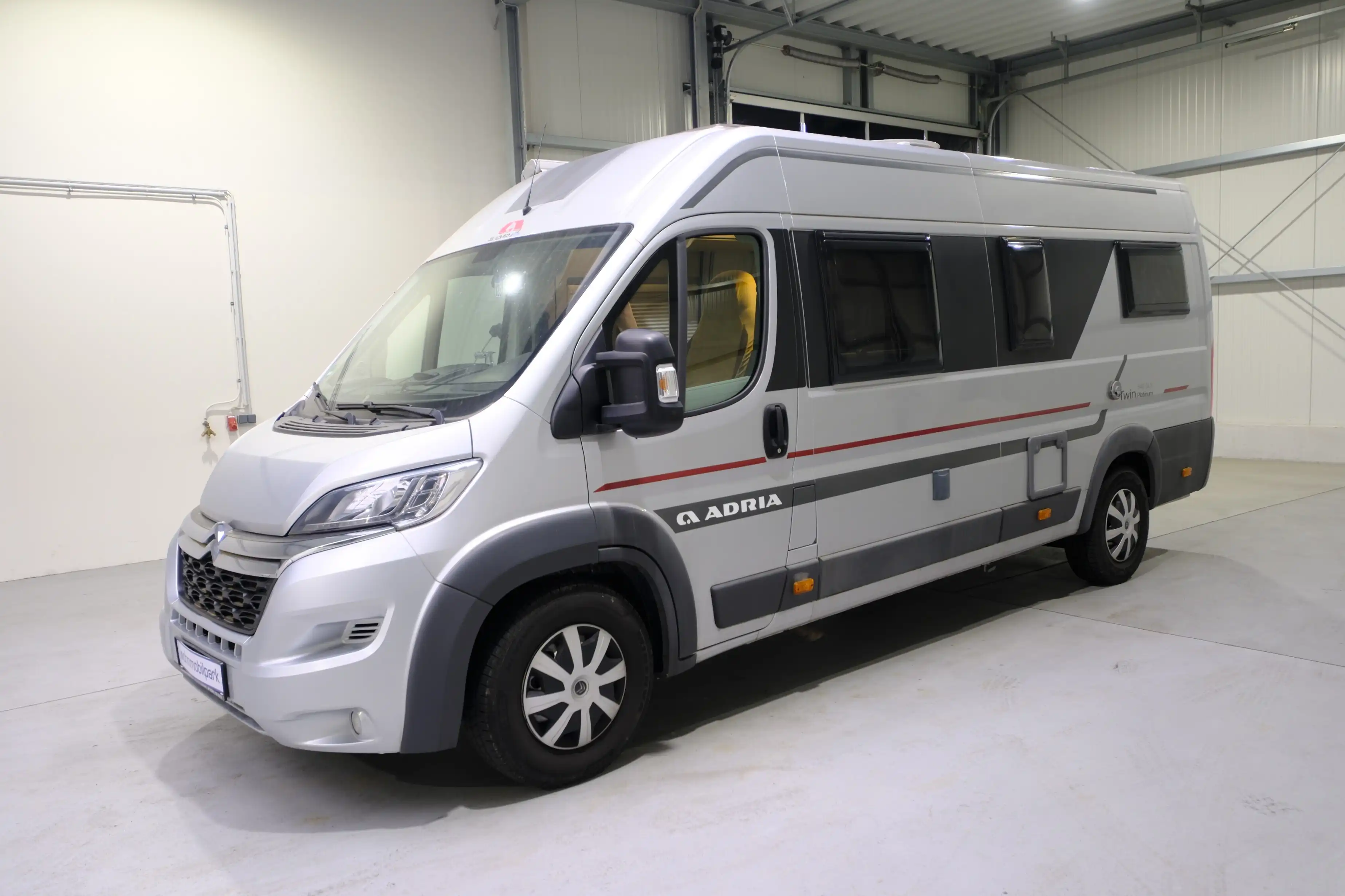 ADRIA Twin 640 SLX Platinum - Ansicht 2